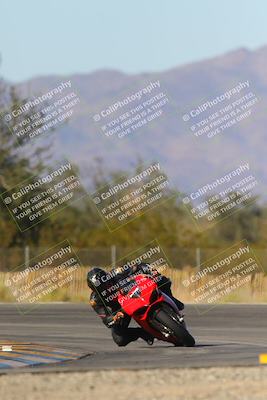 media/Dec-09-2023-SoCal Trackdays (Sat) [[76a8ac2686]]/Turn 3 (1150am)/